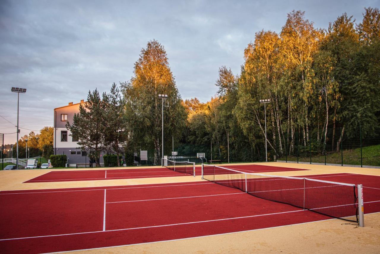 Хостел Pawilon Sportowo Turystyczny Kalwarianka Кальвария-Зебжидовская Экстерьер фото