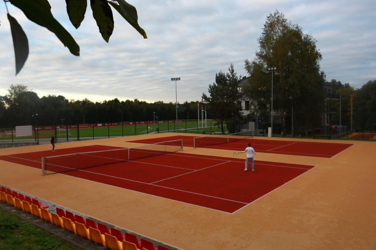Хостел Pawilon Sportowo Turystyczny Kalwarianka Кальвария-Зебжидовская Экстерьер фото